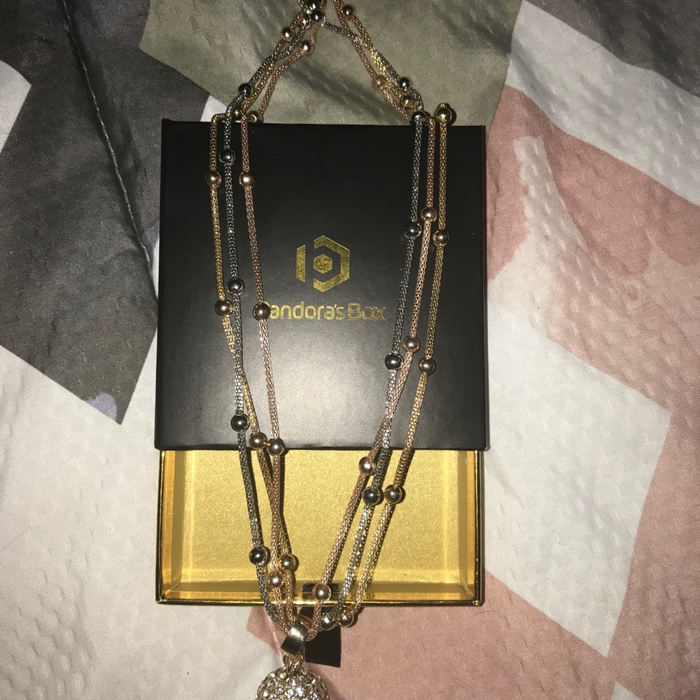 Necklace - Picture 2 of 5